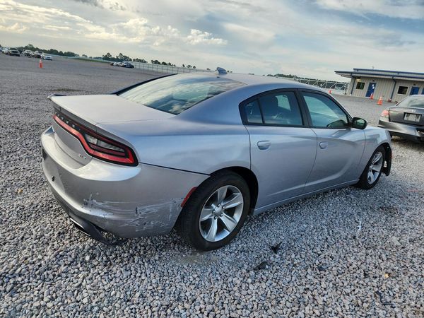 2018 DODGE CHARGER SXT Plus