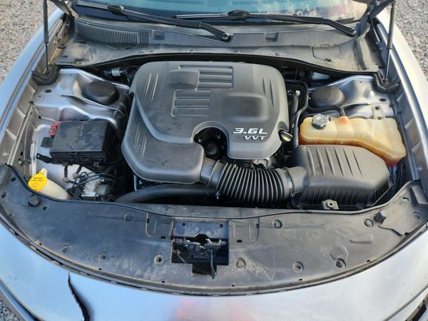 2018 DODGE CHARGER SXT Plus