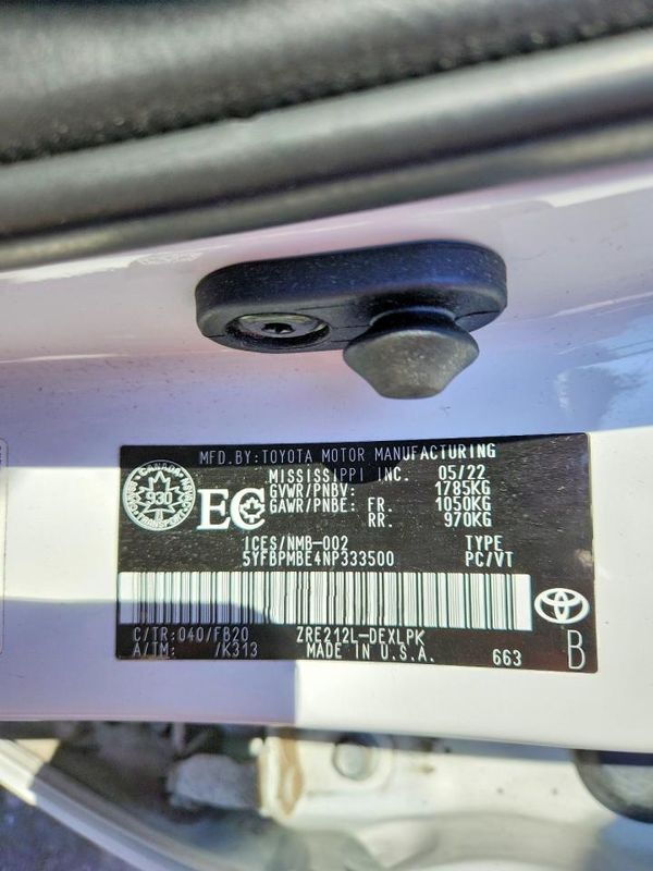 2022 TOYOTA COROLLA SE