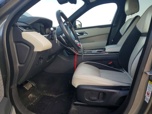 2018 LAND ROVER RANGE ROVER VELAR R-Dynamic SE