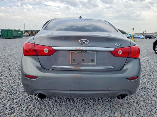 2015 INFINITI Q50