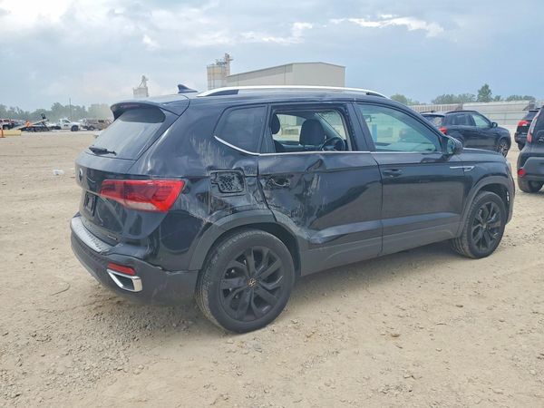 2022 VOLKSWAGEN TAOS SE