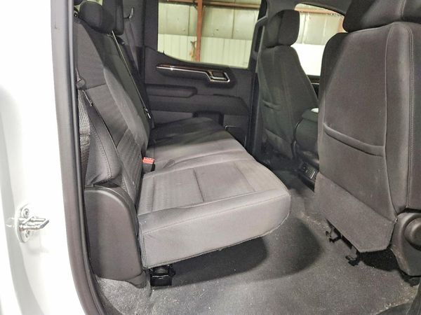 2024 CHEVROLET SILVERADO LT