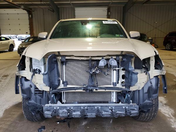 2020 TOYOTA TACOMA SR5