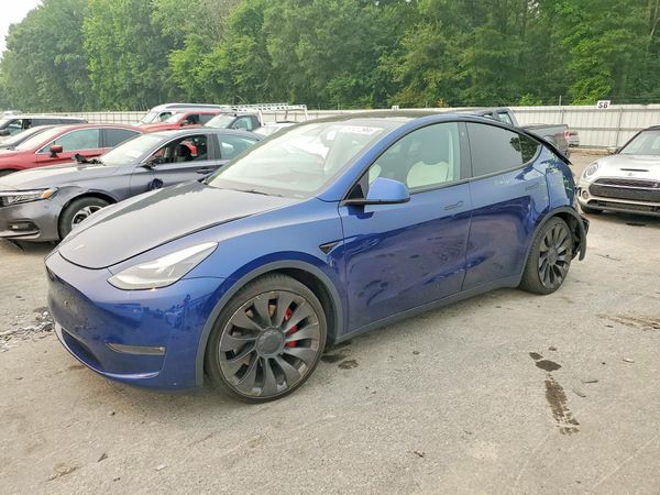 2022 TESLA MODEL Y