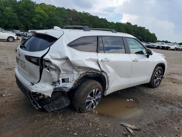 2025 TOYOTA HIGHLANDER LE, XLE, Limited