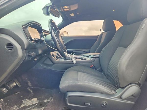 2018 DODGE CHALLENGER SXT