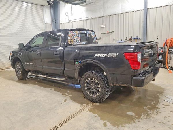 2019 NISSAN TITAN