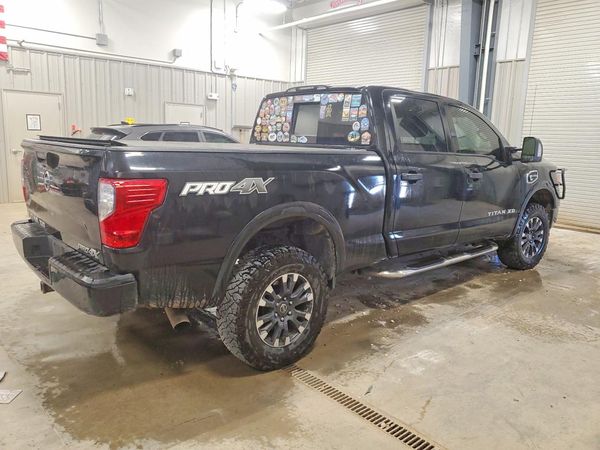 2019 NISSAN TITAN