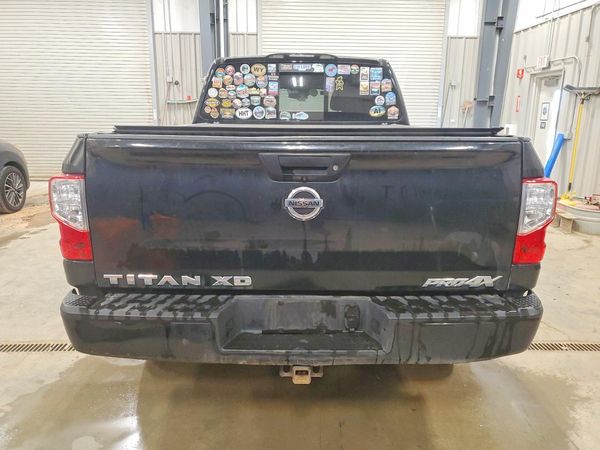 2019 NISSAN TITAN