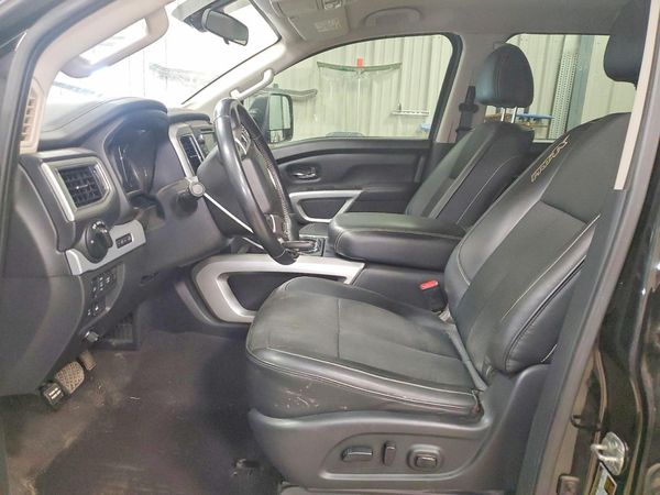 2019 NISSAN TITAN