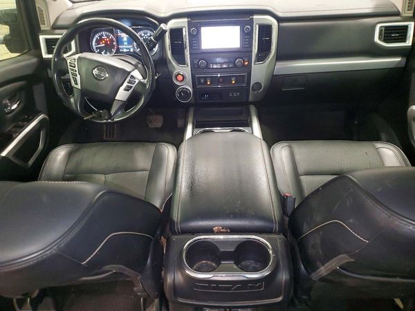 2019 NISSAN TITAN