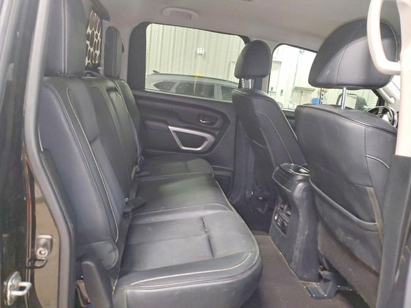 2019 NISSAN TITAN
