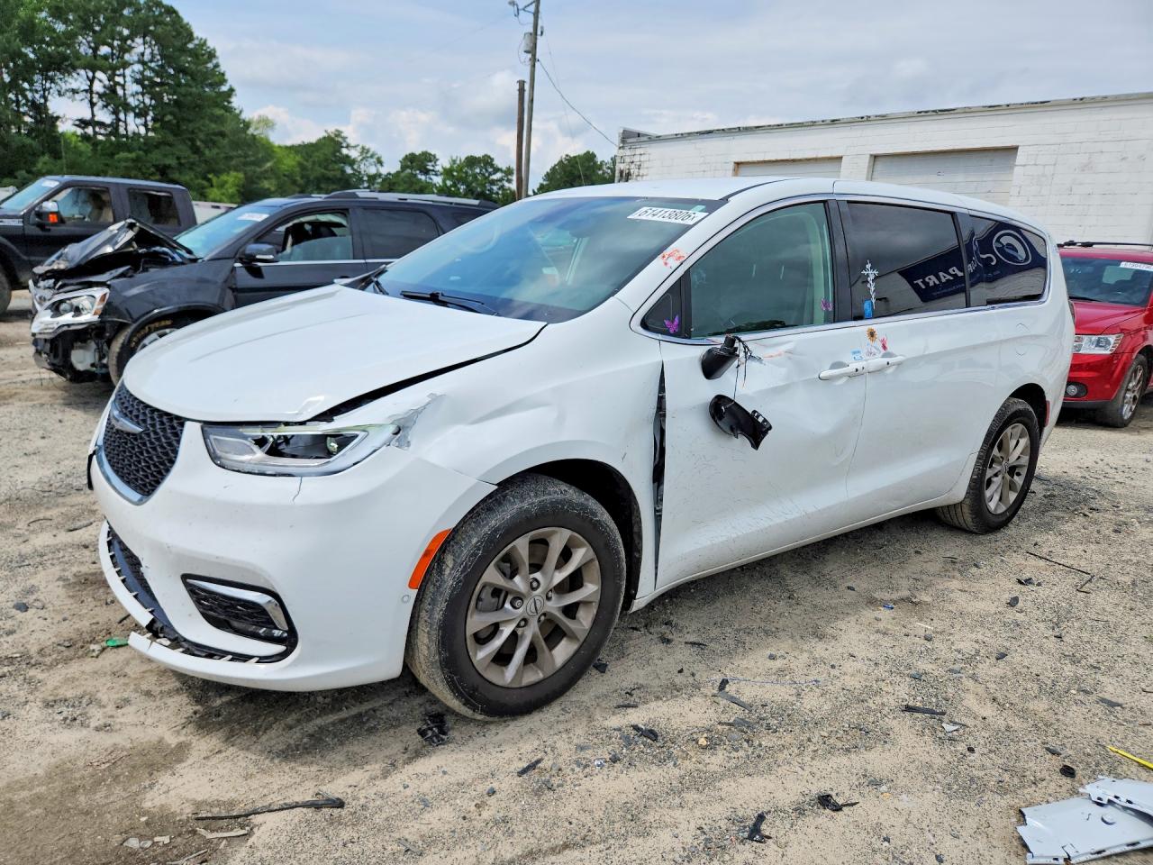 2023 CHRYSLER PACIFICA