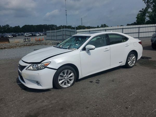 2014 LEXUS ES 300h