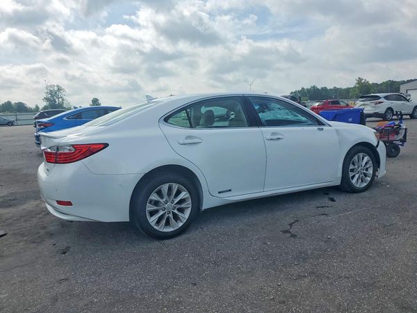 2014 LEXUS ES 300h
