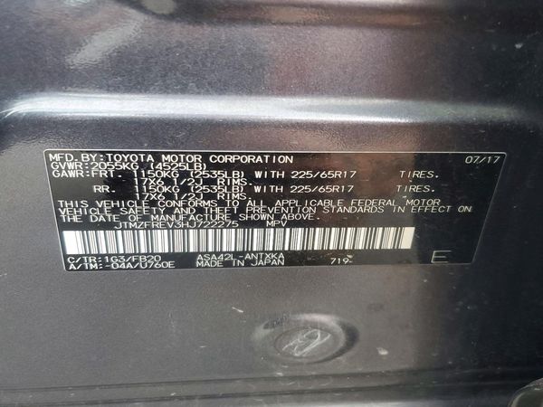 2017 TOYOTA RAV4 LE