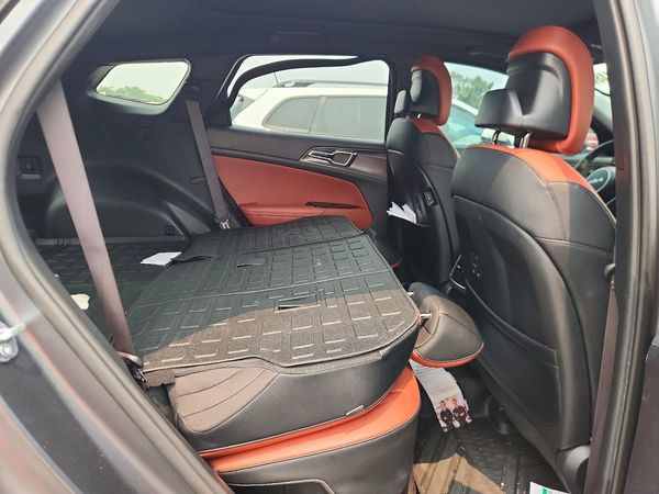 2025 KIA SPORTAGE