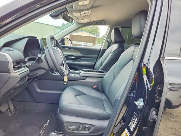 2025 TOYOTA GRAND HIGHLANDER