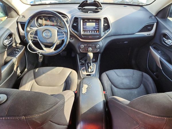 2017 JEEP CHEROKEE