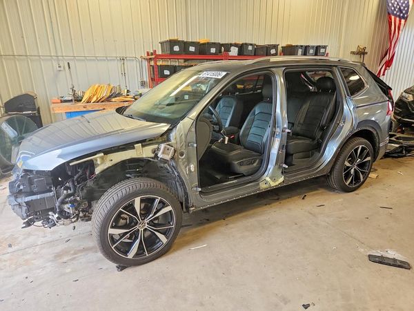 2022 VOLKSWAGEN TIGUAN
