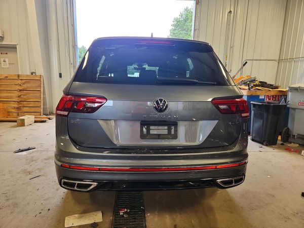 2022 VOLKSWAGEN TIGUAN