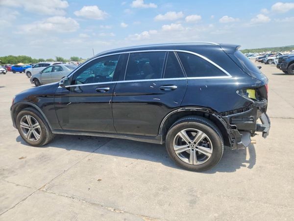 2018 MERCEDES-BENZ GLC
