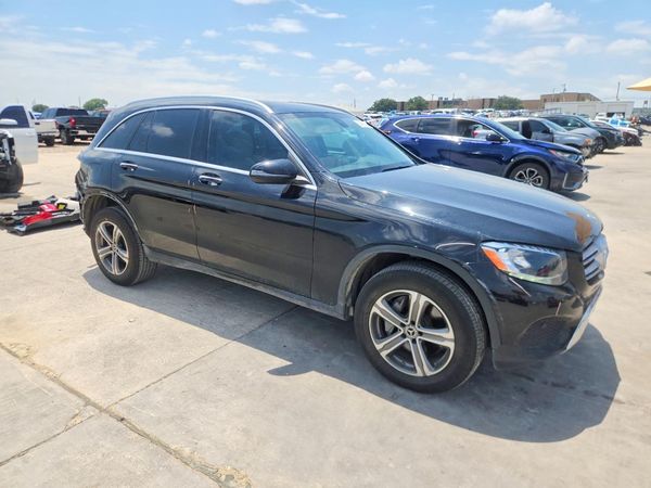 2018 MERCEDES-BENZ GLC