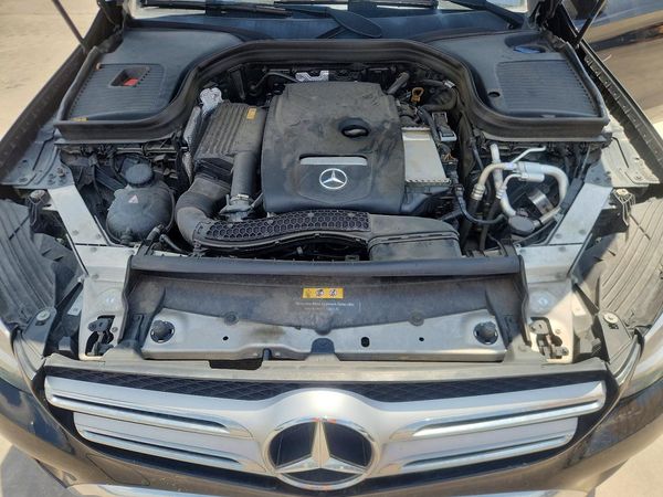 2018 MERCEDES-BENZ GLC