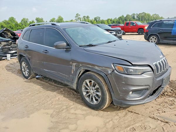 2021 JEEP CHEROKEE LATITUDE LUX 4X2