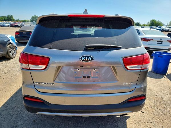 2017 KIA SORENTO