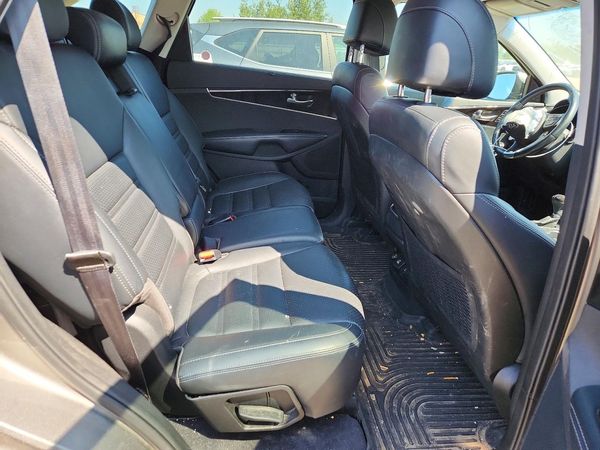 2017 KIA SORENTO