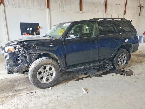 2022 TOYOTA 4RUNNER SR5 Prem