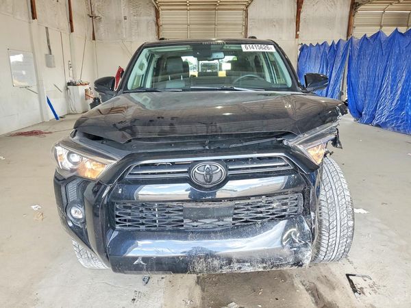 2022 TOYOTA 4RUNNER SR5 Prem