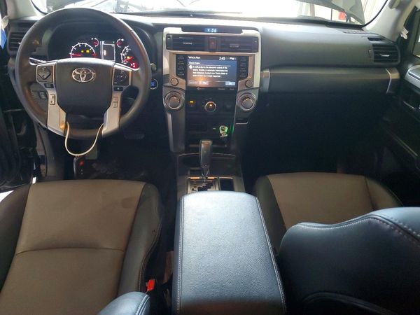 2022 TOYOTA 4RUNNER SR5 Prem