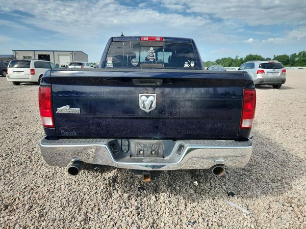 2013 RAM 1500 SLT