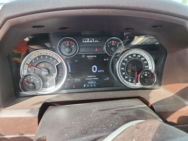 2013 RAM 1500 SLT