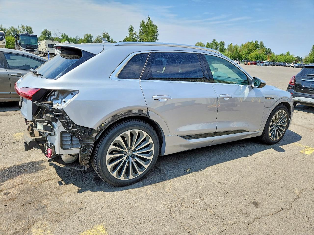 2019 AUDI E-TRON e-tron quattro Prestige