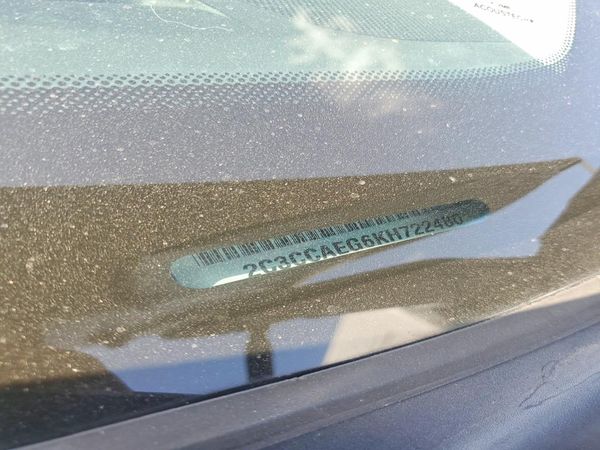 2019 CHRYSLER 300