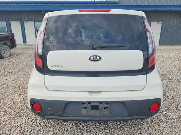 2018 KIA SOUL Base