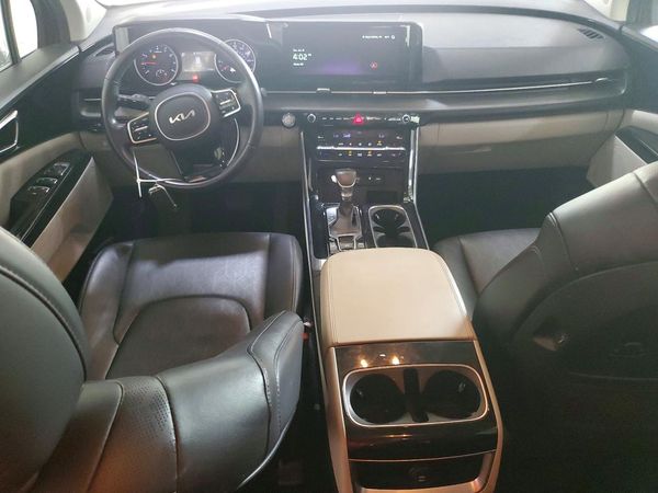 2024 KIA CARNIVAL EX