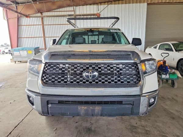 2021 TOYOTA TUNDRA SR5 grade