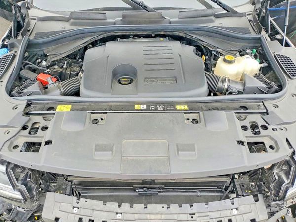 2025 LAND ROVER RANGE ROVER SPORT P360 SE
