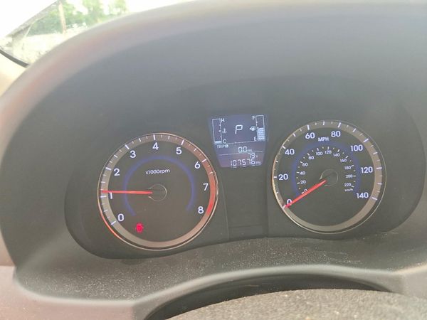 2017 HYUNDAI ACCENT SE Base