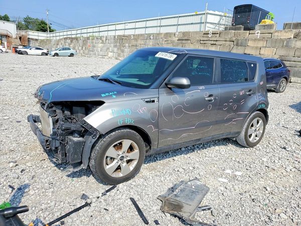 2018 KIA SOUL Base