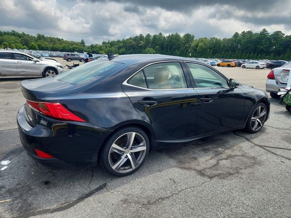 2018 LEXUS IS 300