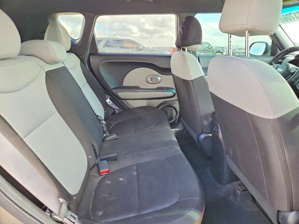 2019 KIA SOUL Base
