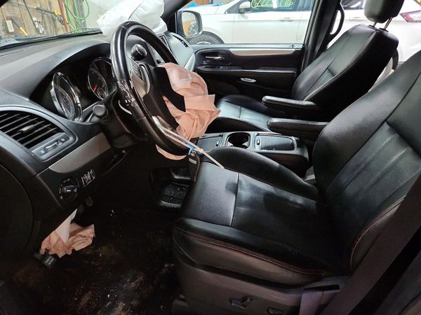 2019 DODGE GRAND CARAVAN GT