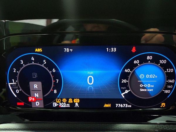 2022 VOLKSWAGEN GTI