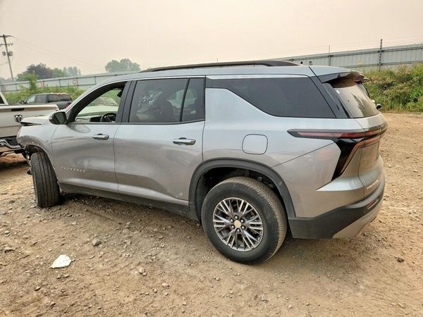 2025 CHEVROLET TRAVERSE LT